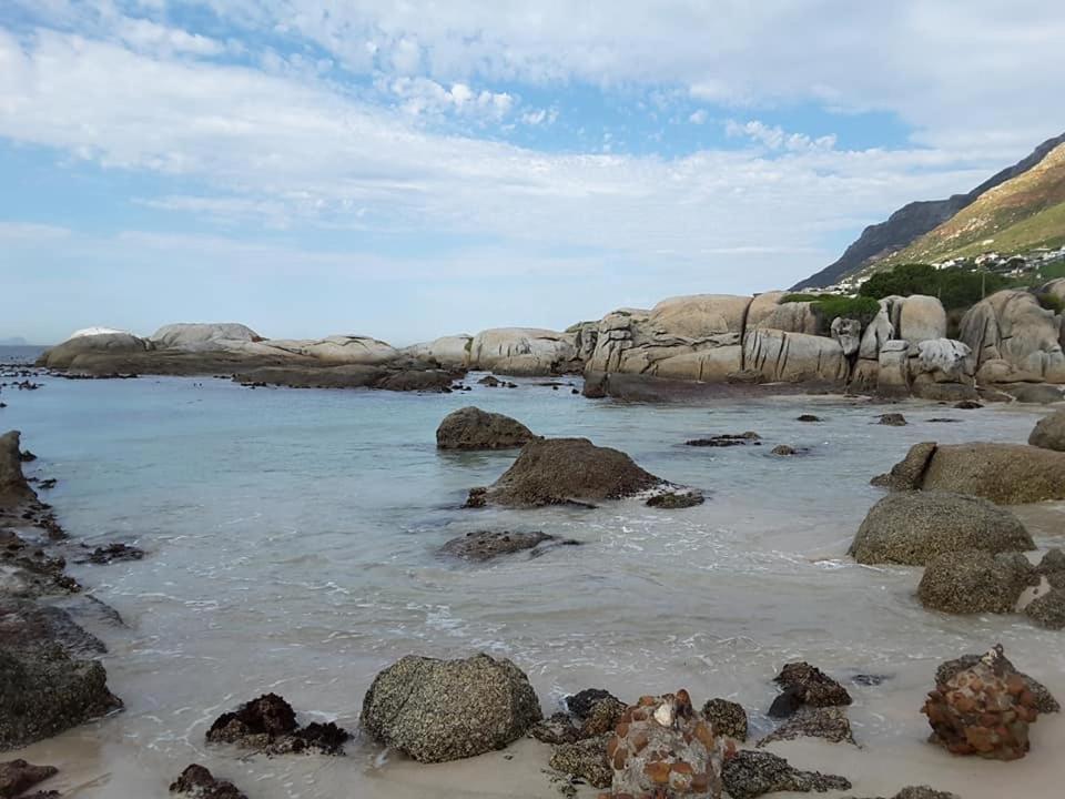 Porcupine Walk Simonʼs Town Exterior foto